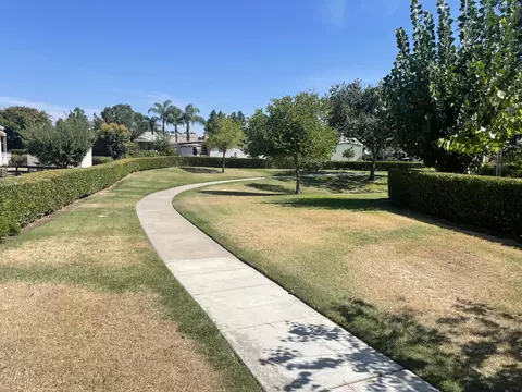 3103 S Avocado St, Visalia, CA 93277 photo 11