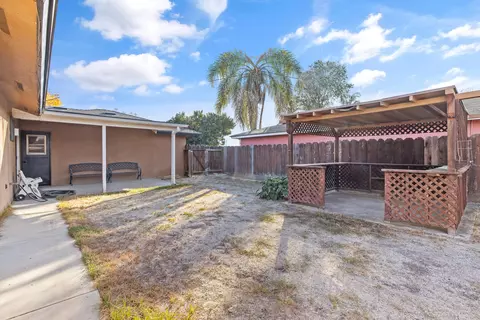 359 S Gloria Ave, Dinuba, CA 93618 photo 30