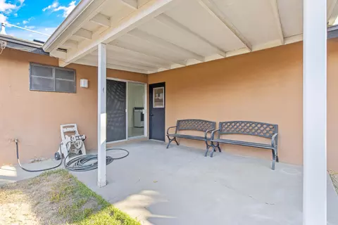 359 S Gloria Ave, Dinuba, CA 93618 photo 28