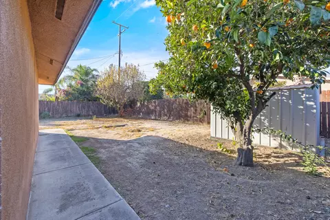 359 S Gloria Ave, Dinuba, CA 93618 photo 26