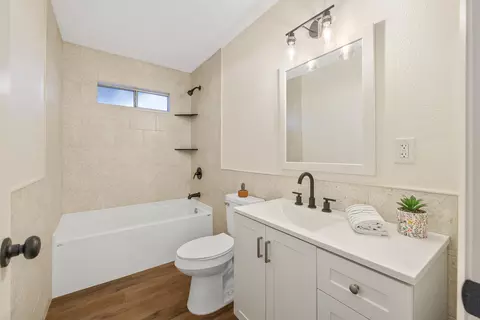 359 S Gloria Ave, Dinuba, CA 93618 photo 3