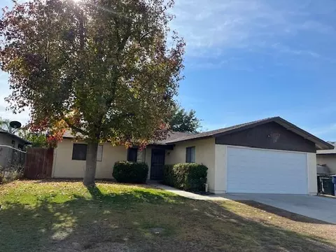 209 Lois St Ln, Bakersfield, CA 93307