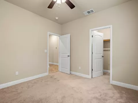 2504 Las Rosas Ave, Clovis, CA 93619 photo 29