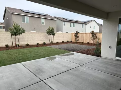 2936 E Beech Ct, Visalia, CA 93292 photo 23