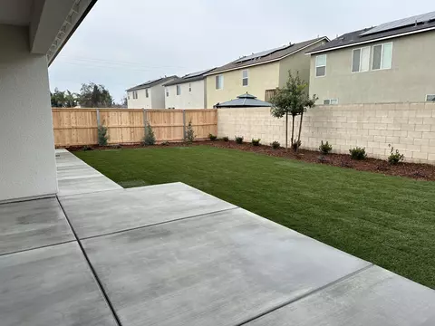 2936 E Beech Ct, Visalia, CA 93292 photo 25