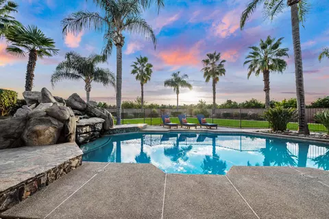 Exterior - 20187 Avenue 262, Exeter, CA 93221 photo 14 of 40