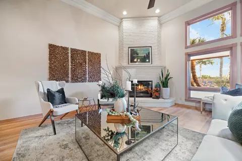 Living - 20187 Avenue 262, Exeter, CA 93221 photo 2 of 14