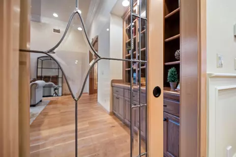 Entry Way - 20187 Avenue 262, Exeter, CA 93221 photo 10 of 18