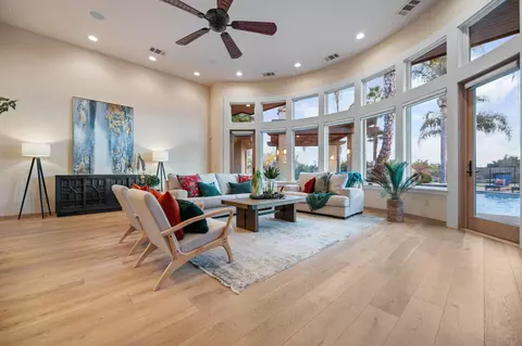 Living - 20187 Avenue 262, Exeter, CA 93221 photo 13 of 14