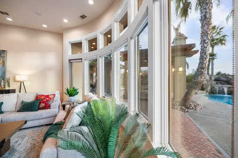 Living - 20187 Avenue 262, Exeter, CA 93221 photo 8 of 14