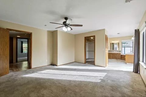 3127 W Cherry Ct, Visalia, CA 93277 photo 23
