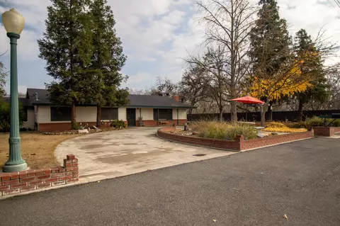 16334 Road 212, Porterville, CA 93257