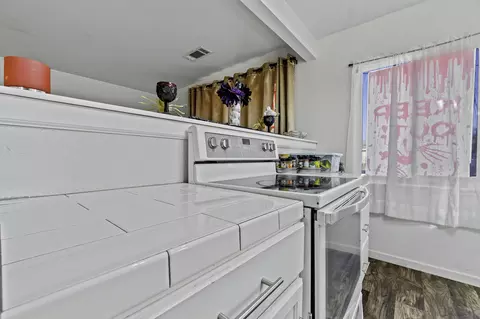 1302 Flory Ave, Corcoran, CA 93212 photo 13