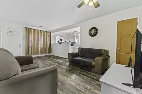 1302 Flory Ave, Corcoran, CA 93212 photo 11