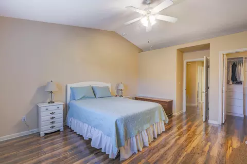 2528 E Beech Ct, Visalia, CA 93292 photo 17