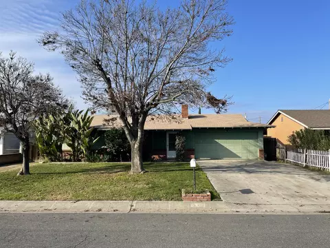 331 N York St, Porterville, CA 93257