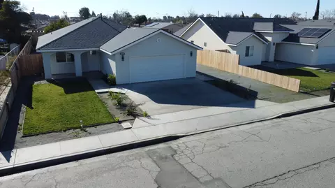 2015 Lorina Ave, Corcoran, CA 93212 photo 6