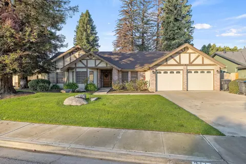 3112 E Birch Ave, Visalia, CA 93292