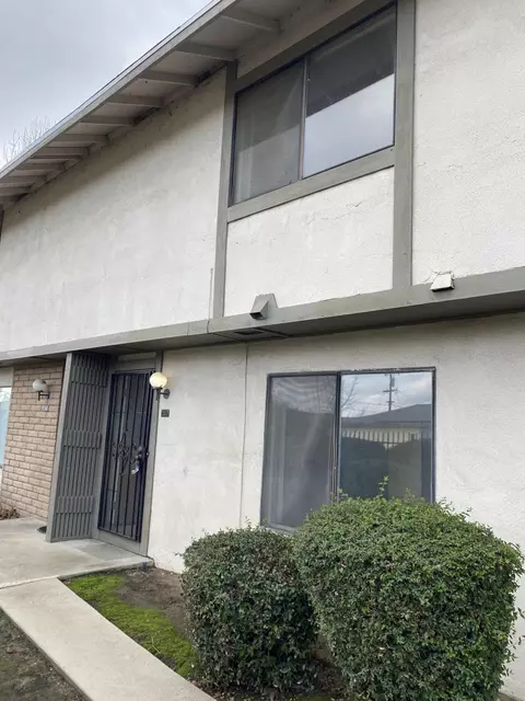 4757 N Woodrow #103, Fresno, CA 93726