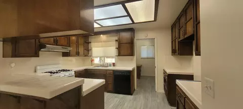 2517 E Howard Ave, Visalia, CA 93292 photo 3