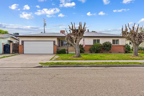 311 N Lane St, Tulare, CA 93274