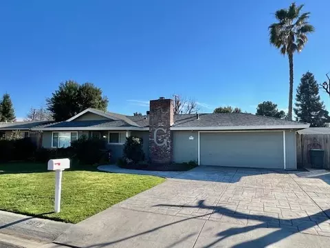 3913 W Feemster Ave, Visalia, CA 93277