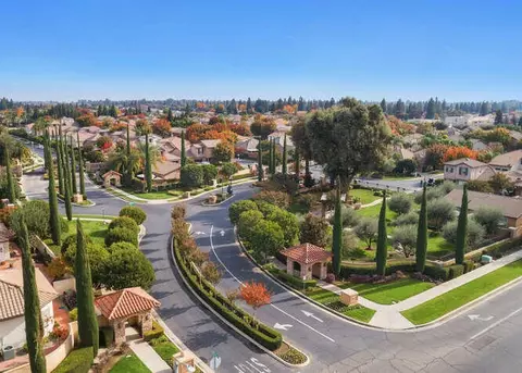 1603 N Volterra Ct, Visalia, CA 93291