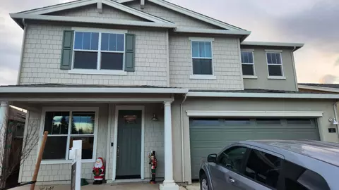 15 Sycamore St, Greenfield, CA 93927