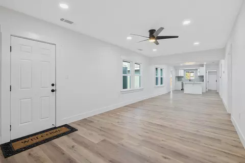 545 S F St, Exeter, CA 93221 photo 2