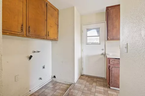 714 1st St, Exeter, CA 93221 photo 14