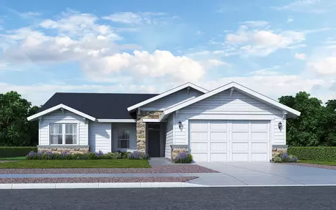 45 Atwood Ave, Exeter, CA 93221