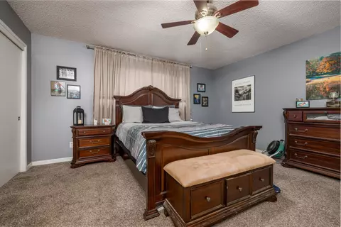 745 N Cherry St, Tulare, CA 93274