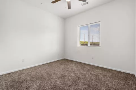 212 E Nebraska Ave, Dinuba, CA 93618 photo 14