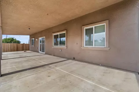 212 E Nebraska Ave, Dinuba, CA 93618 photo 32