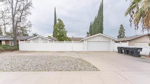 1111 W Mary Ave, Visalia, CA 93277