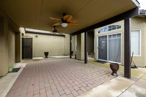 1635 E Dorothea Ave, Visalia, CA 93292 photo 22