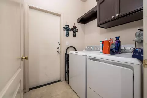 1635 E Dorothea Ave, Visalia, CA 93292 photo 17