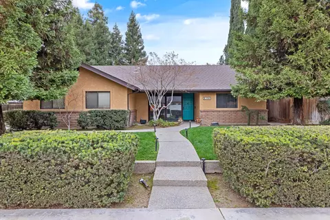 1740 E Feemster Ct, Visalia, CA 93292