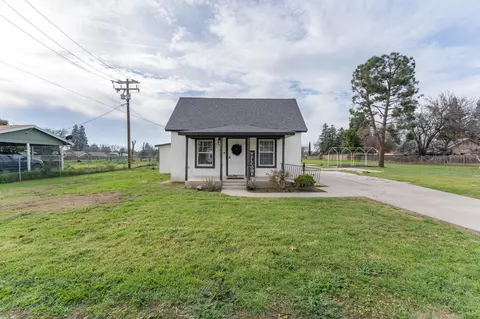 1835 N Cain St, Visalia, CA 93292