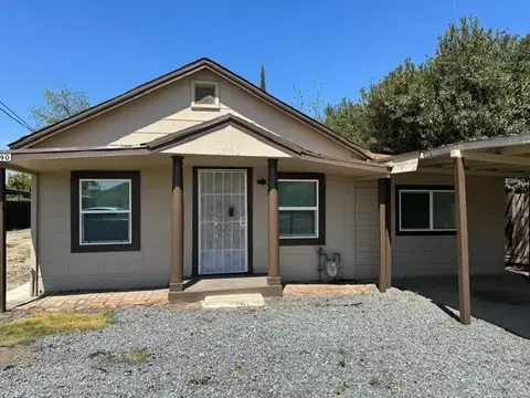 2590 W Alpine Ave, Tulare, CA 93274