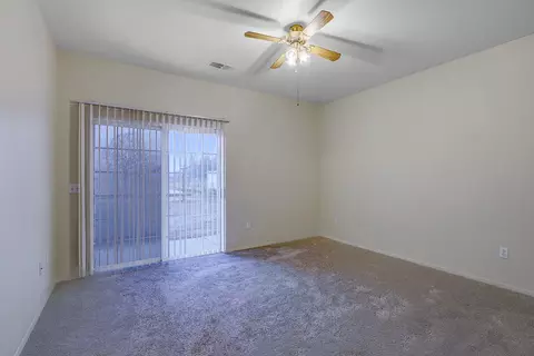 748 Vine St, Lemoore, CA 93245 photo 17