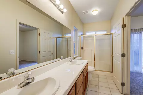 748 Vine St, Lemoore, CA 93245 photo 19