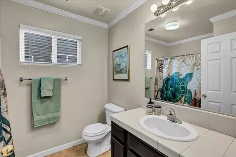 2234 E Chestnut Ct, Visalia, CA 93292 photo 19