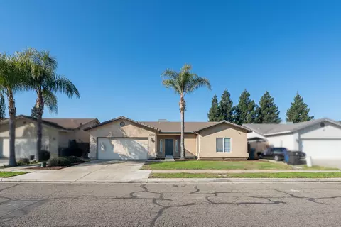1785 Eaton St, Tulare, CA 93274