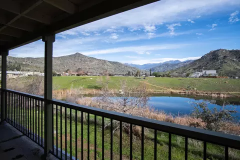34748 Bogart Dr, Springville, CA 93265 photo 9