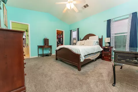 1634 Tulip St, Lemoore, CA 93245 photo 8