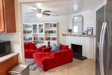 Living - 1630 S Thomas St, Visalia, CA 93292 photo 6 of 8