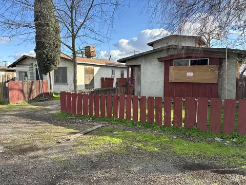 2558 Patterson Ave, Corcoran, CA 93212