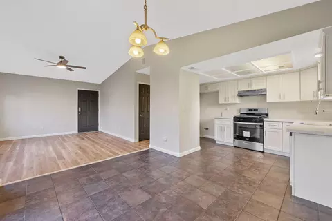 306 Elowin Ct, Visalia, CA 93291 photo 10