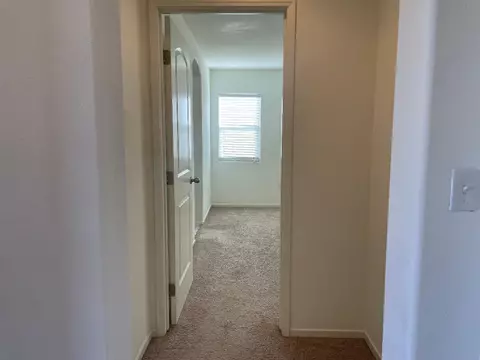477 Edgewater St, Tulare, CA 93274 photo 14